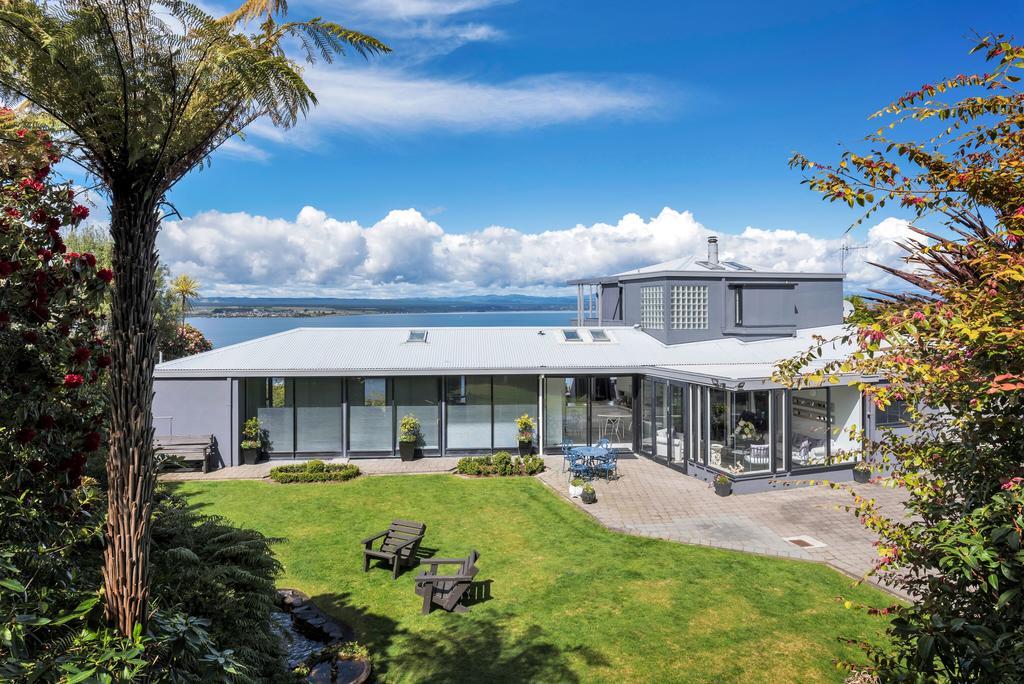 Serenity On Wakeman Taupo Luaran gambar