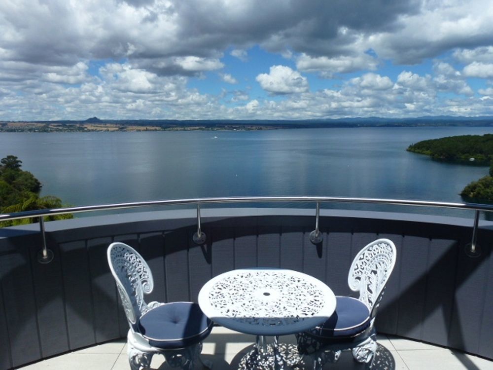 Serenity On Wakeman Taupo Luaran gambar